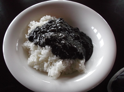 みまたん 黒ゴマカレー