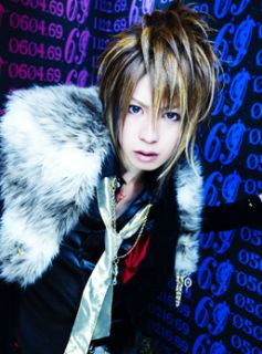 ViViD シン1