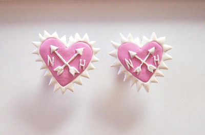 arrows pierce
