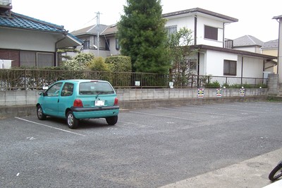 右側に進んで下さい