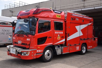東海市消防本部　本署　救助工作車