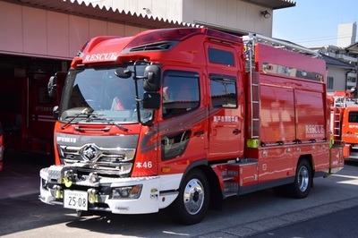 瀬戸市消防本部　本署　救助工作車