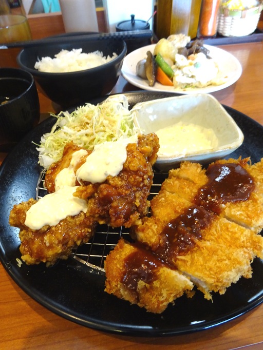 豚ロースかつ & チキン南蛮 & 総菜食ベ放題ランチ