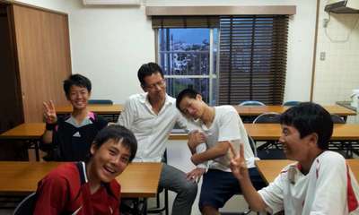 卒業生の襲来！