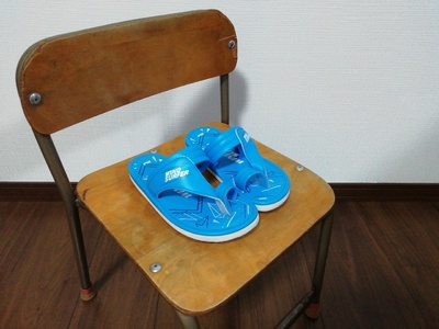 水色の指付きサンダル 20cm