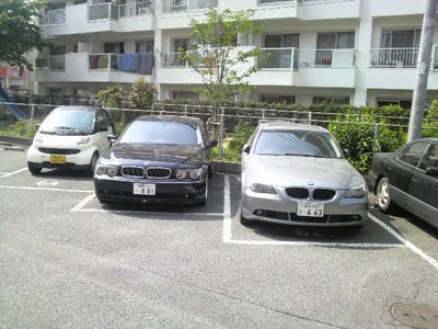 お車でもどうぞ・・・