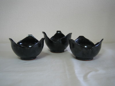 黒小鉢